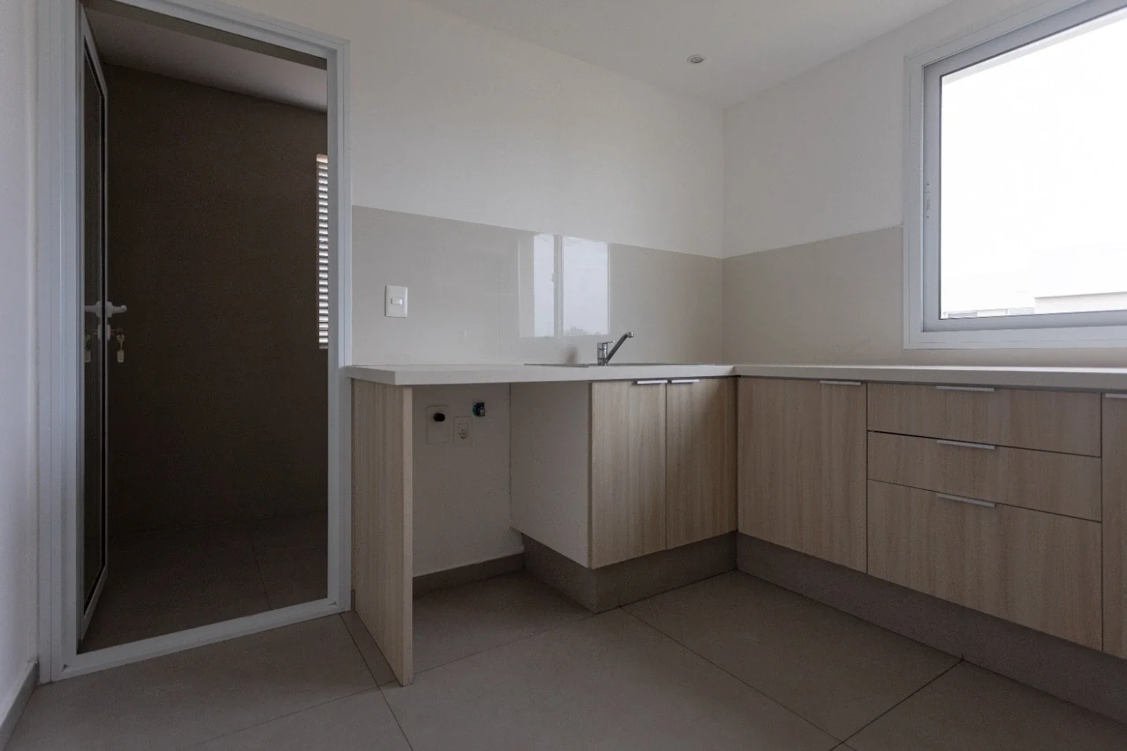 Apartamento en alquiler c/ cochera en Carrasco Norte - Imagen 3