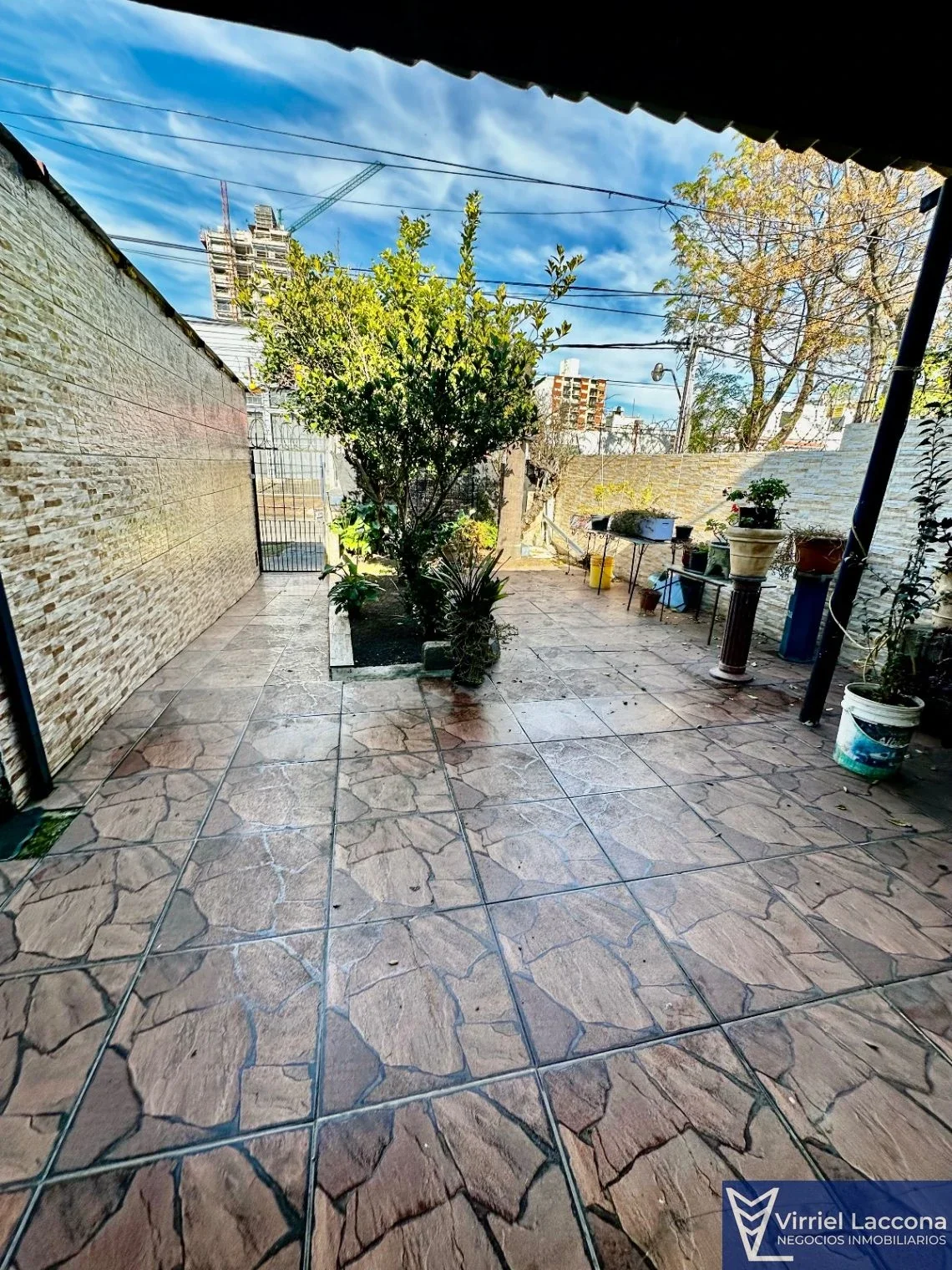 Casa en venta c/ cochera en Malvin - Imagen 4