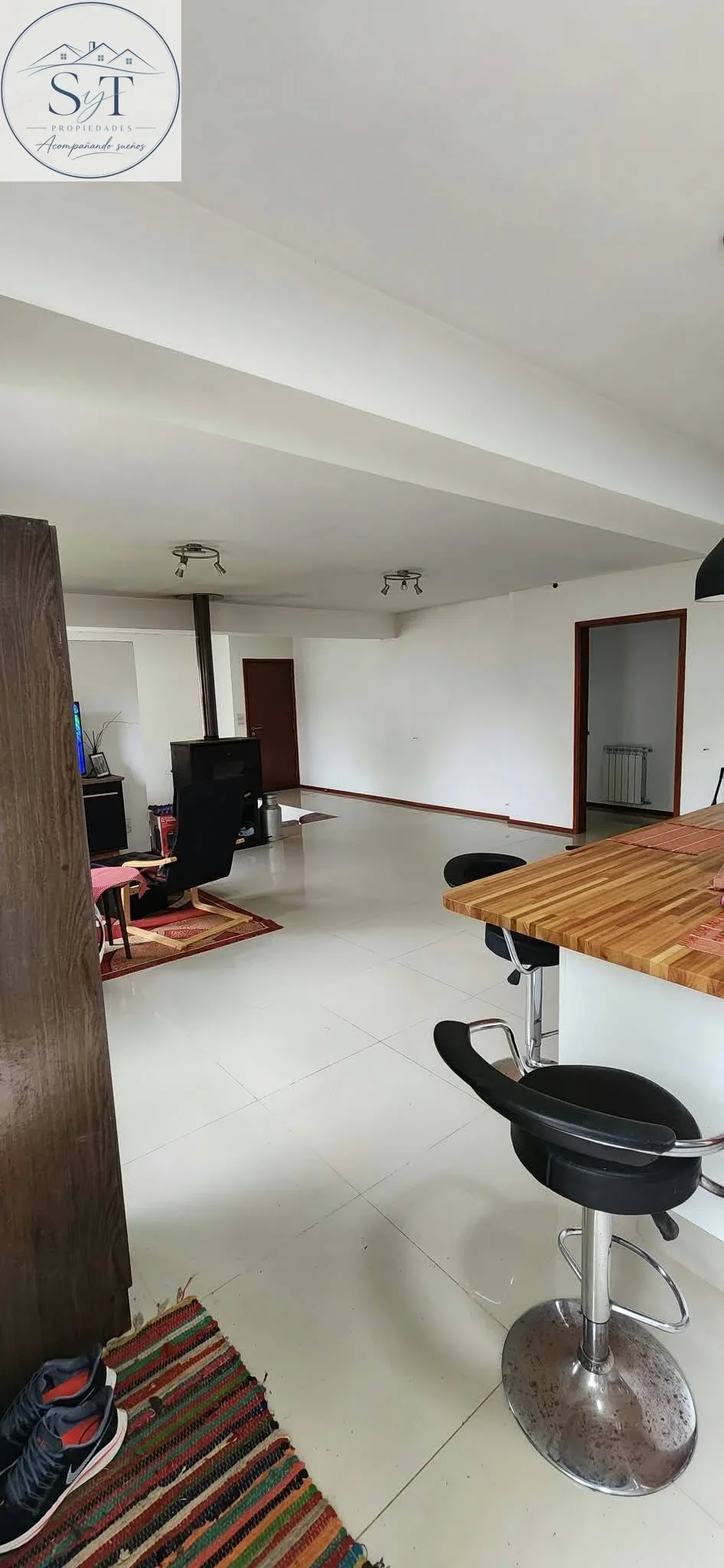 Casa en venta c/ cochera en Solymar - Imagen 3