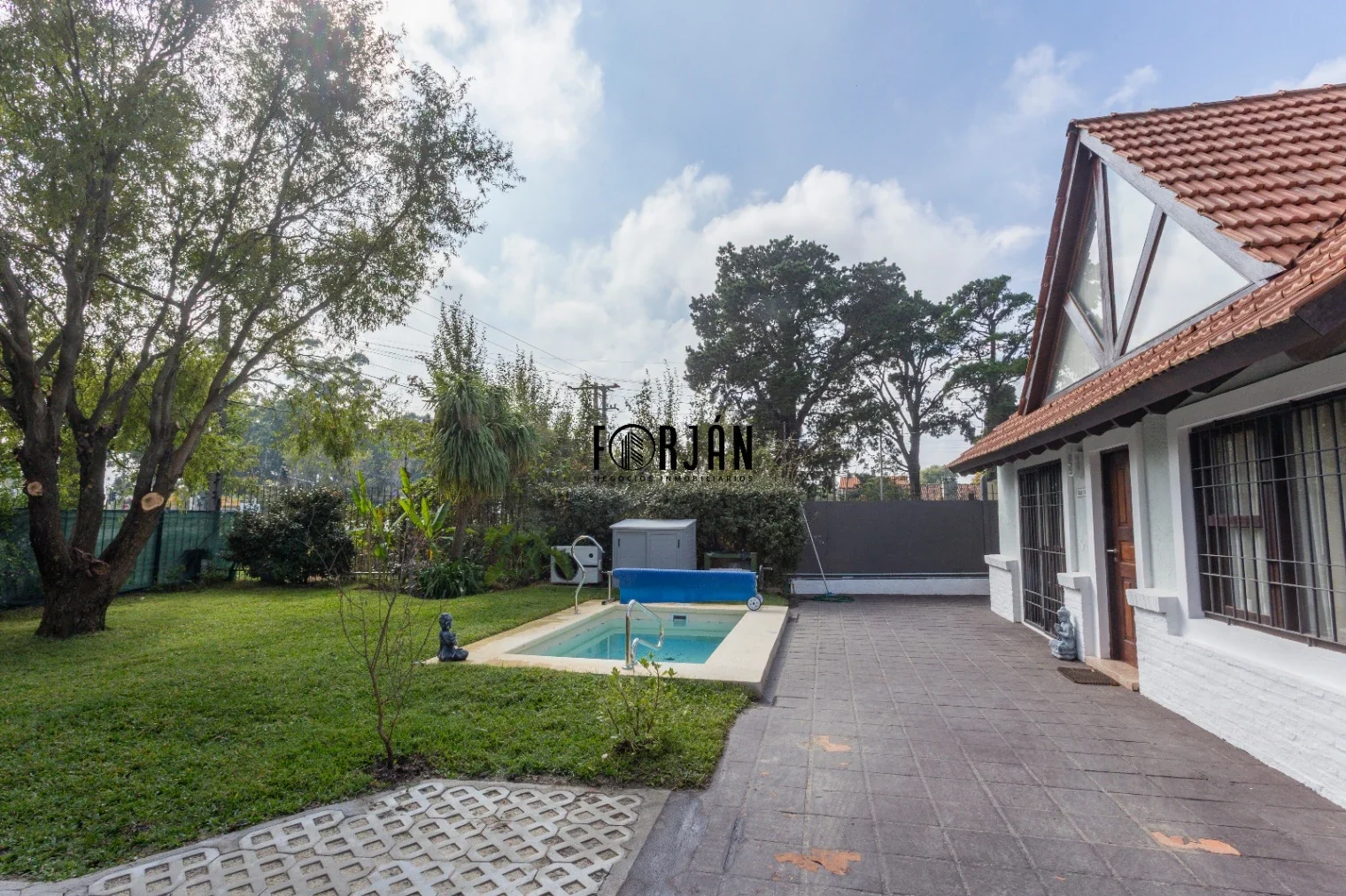 Casa en venta c/ cochera en Solymar - Imagen 4