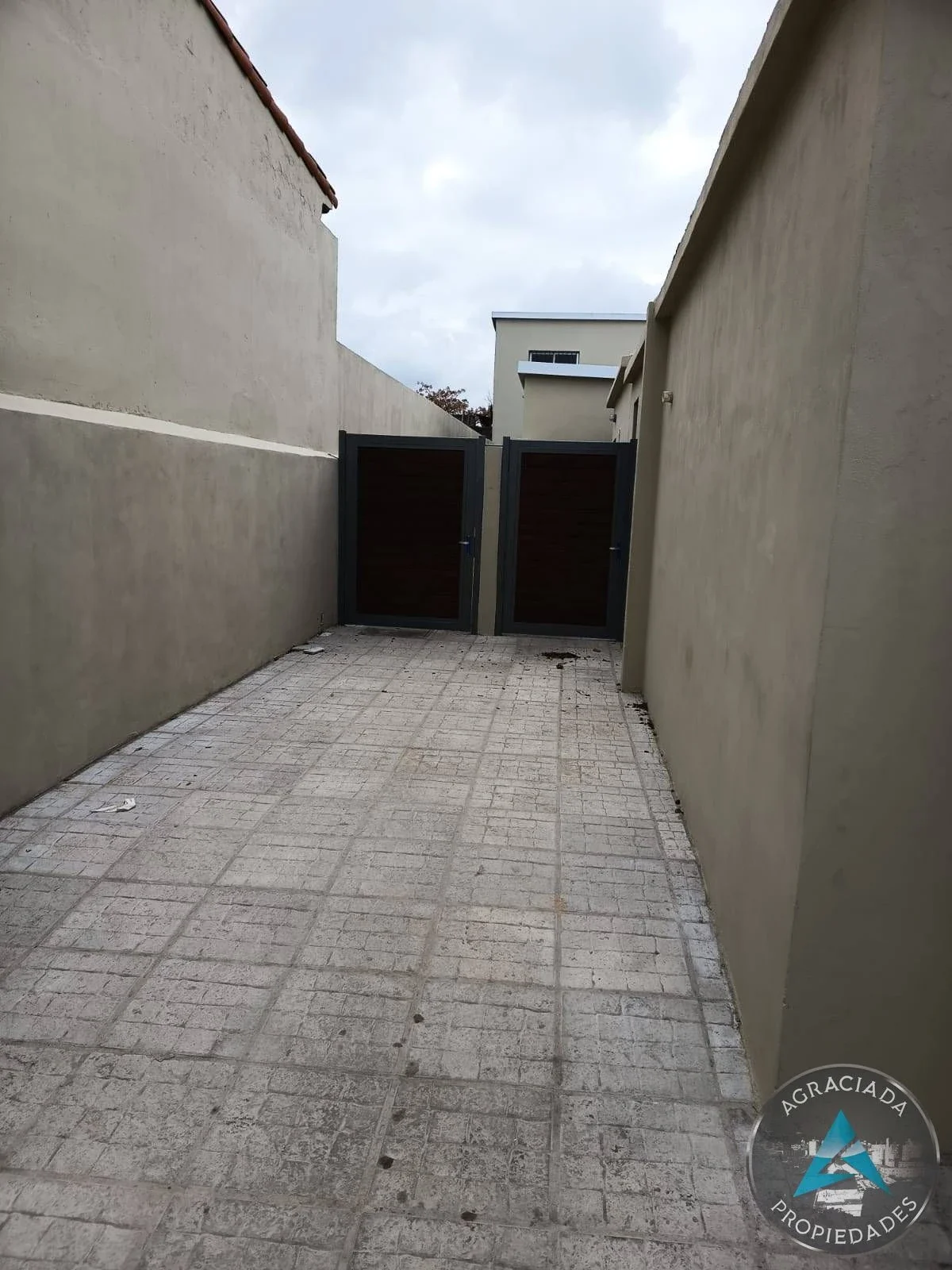 Apartamento en alquiler c/ cochera en La Teja - Imagen 2