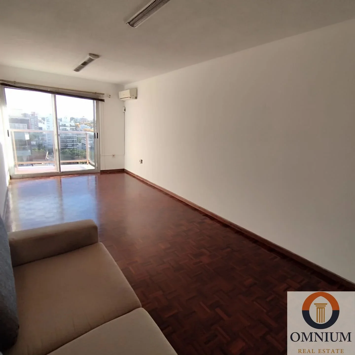 Alquiler Apartamento 2 dorm / 2 baños en Pocitos  c/cochera - Imagen 5