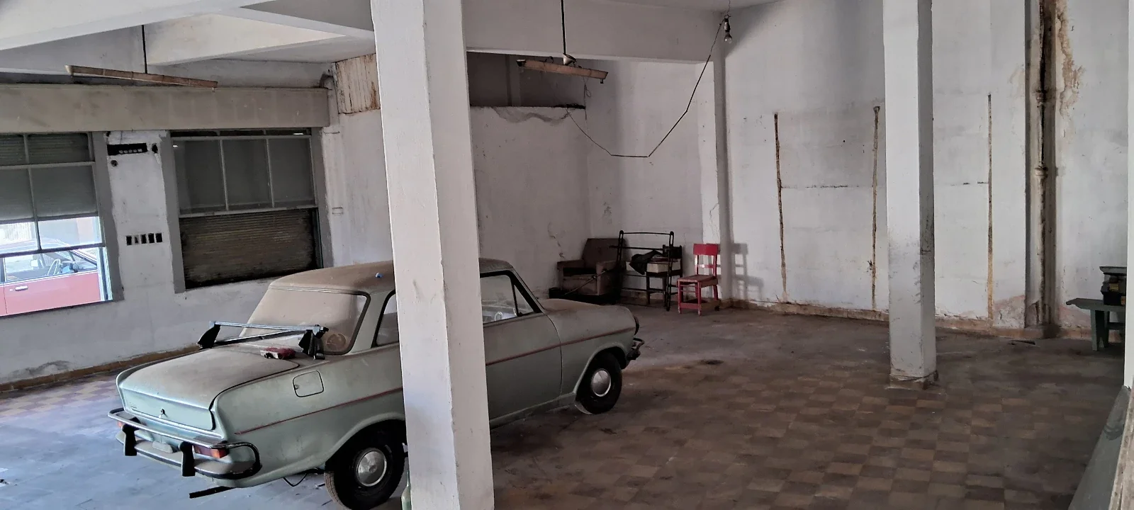 Amplio Local Comercial en venta ubicado en Propios y Burgues - Imagen 5