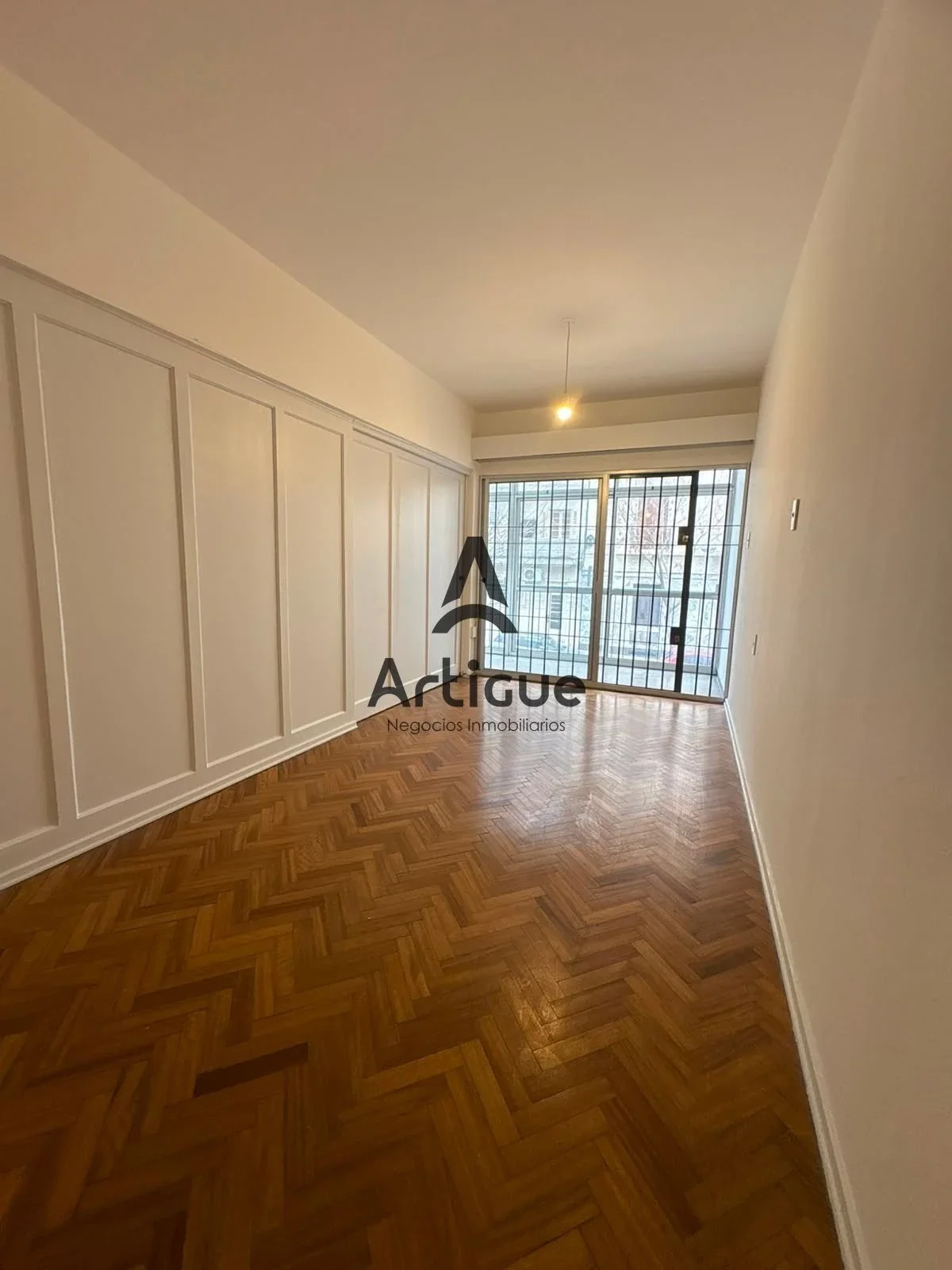 Apartamento en venta en Barrio Sur - Imagen 1