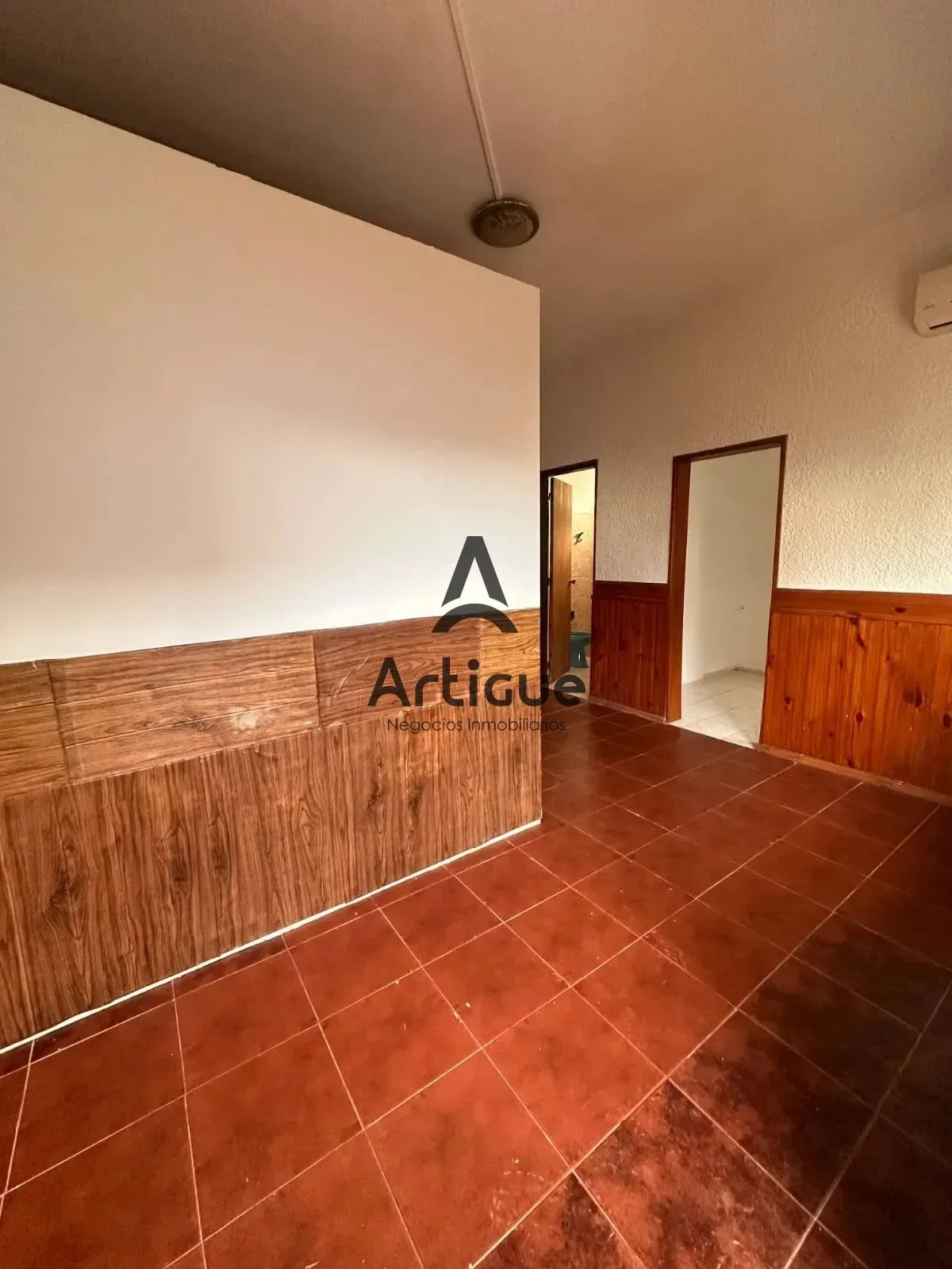 Casa en alquiler c/ cochera en El Pinar - Imagen 2