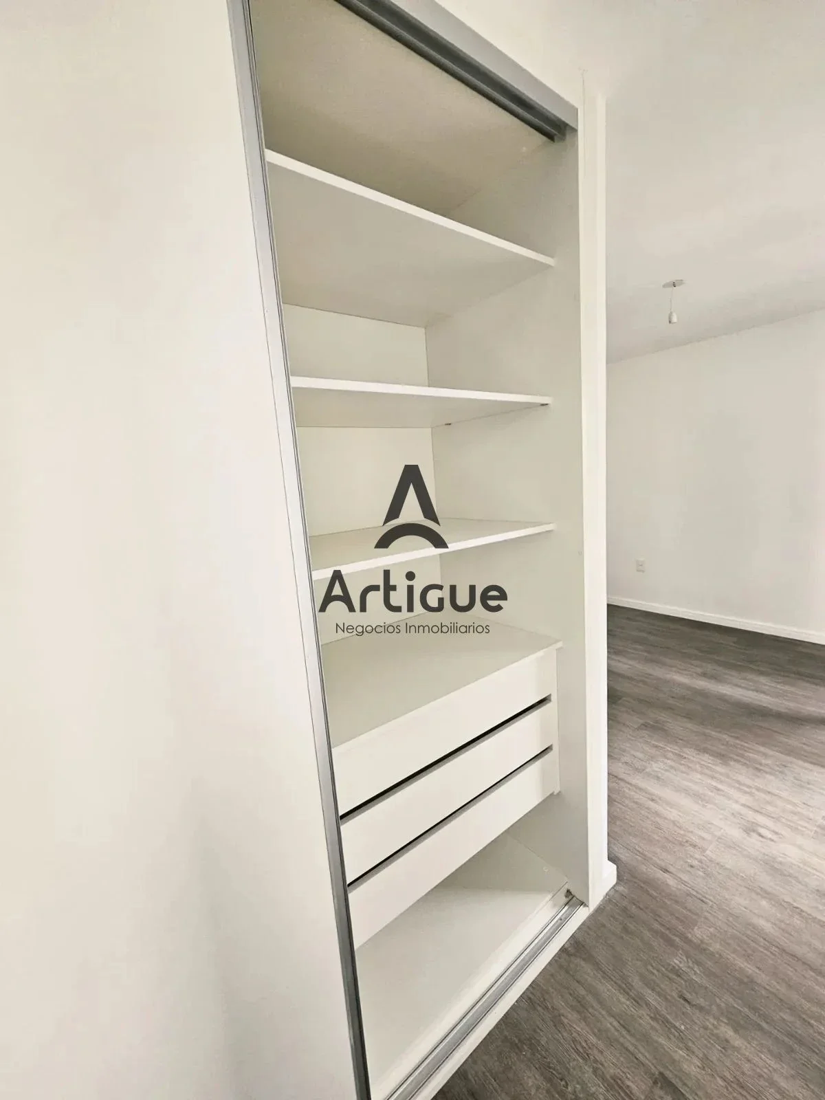 Apartamento en alquiler a estrenar de 1dormitorio en Tres Cruces. - Imagen 4