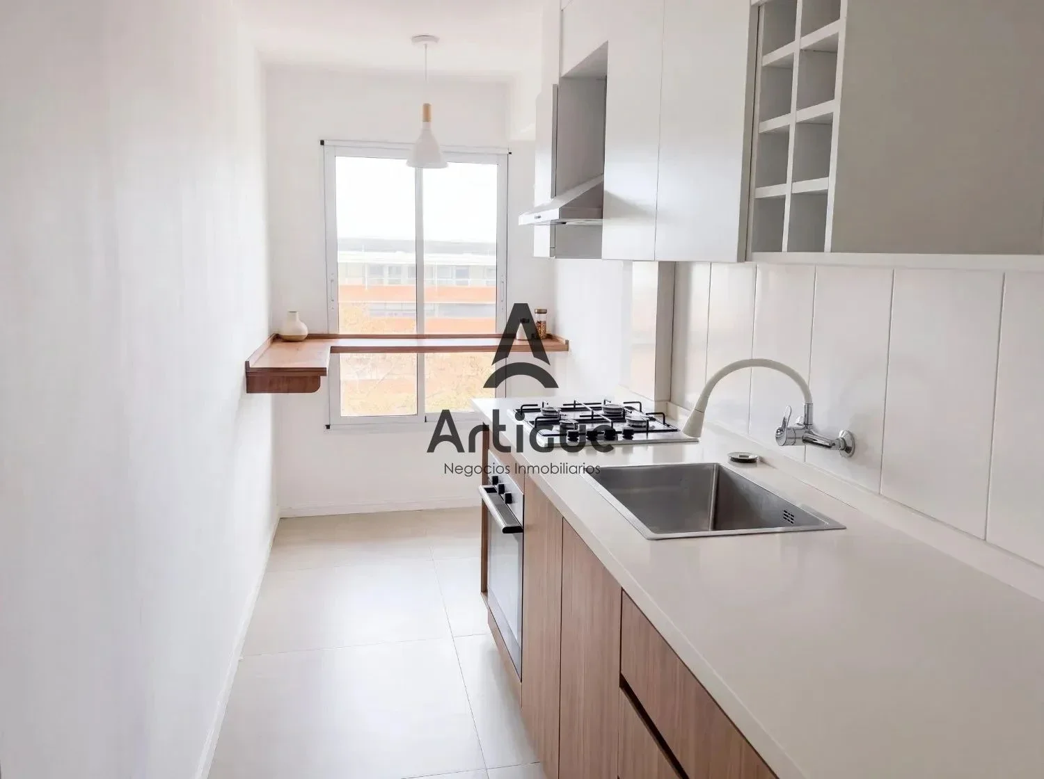 Apartamento en alquiler c/ cochera en Puerto Buceo - Imagen 4