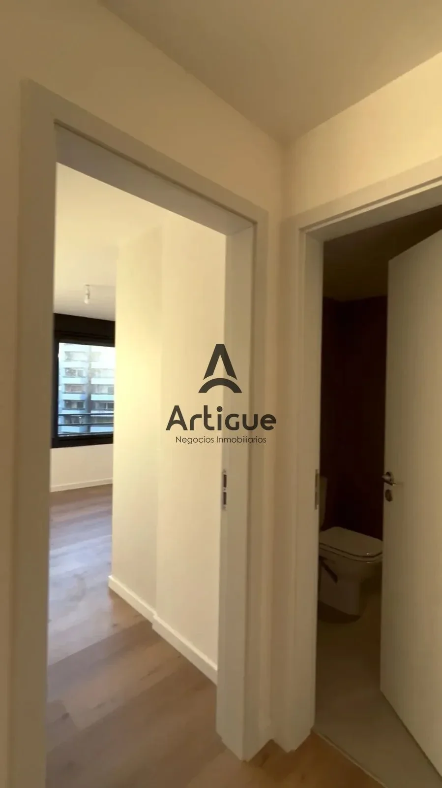 Apartamento en alquiler en Tres Cruces - Imagen 4