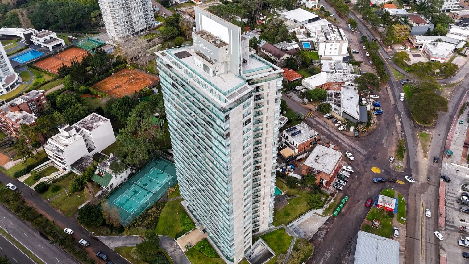 Apartamento en venta c/ cochera en Aidy Grill - Imagen 2