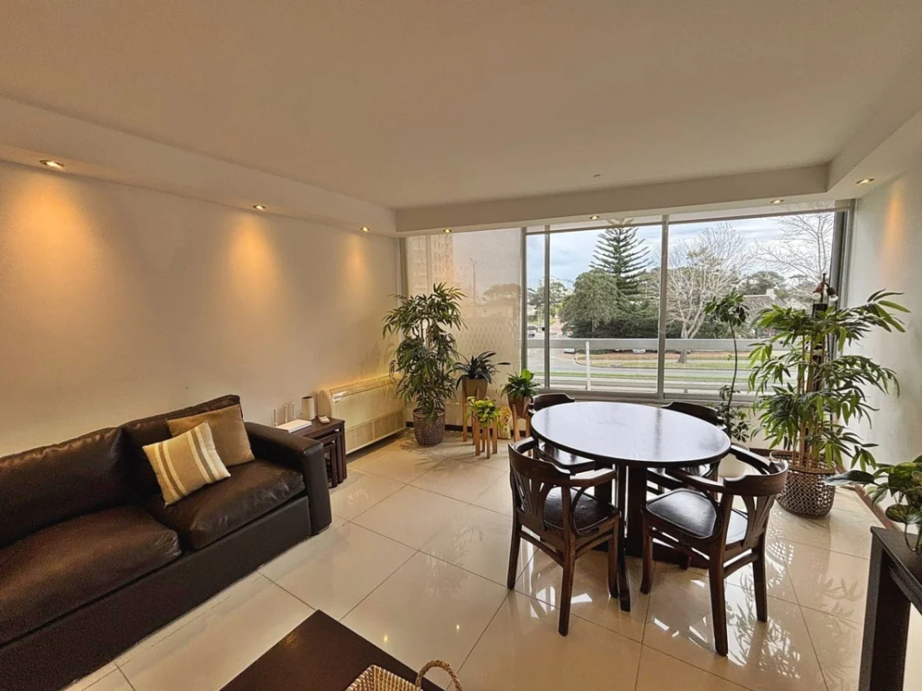 Alquiler anual Punta del Este zona Punta Shopping - Imagen 3