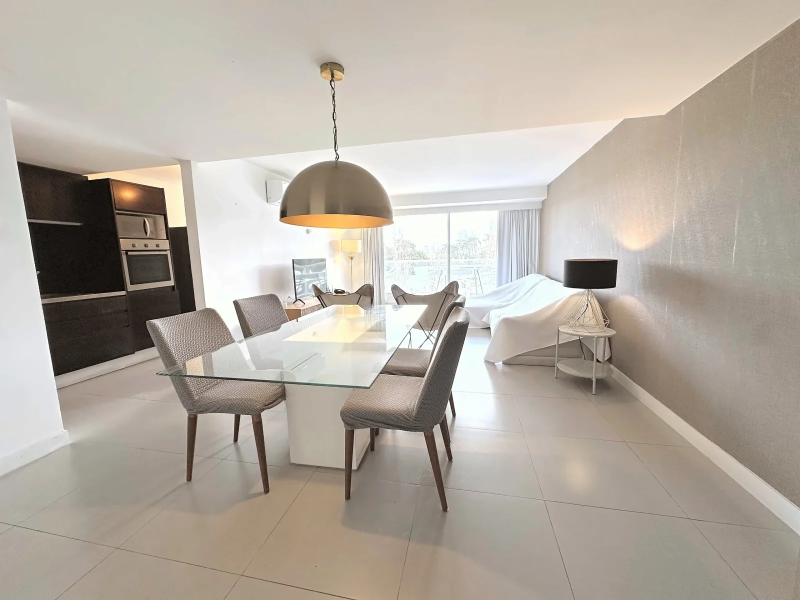 Venta apartamento 3 dormitorios y dependencia Punta del Este, Av. Roosevelt Yoo - Imagen 3