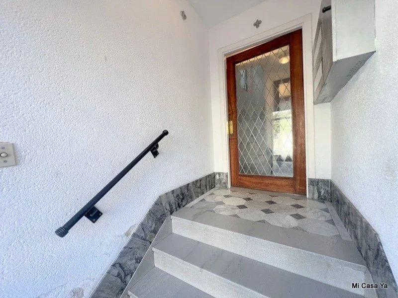 Alquiler apartamento completo nuevo Palermo al frente balcòn 1 dormitorio divino - Imagen 3