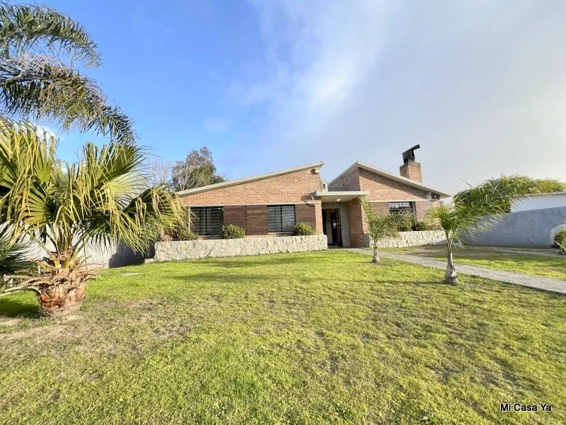 Casa en alquiler c/ cochera en El Pinar - Imagen 2