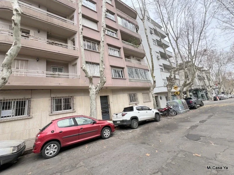 Venta apartamento Parque Rodó reciclado 3 dormitorios cerca rambla luminoso divi - Imagen 2