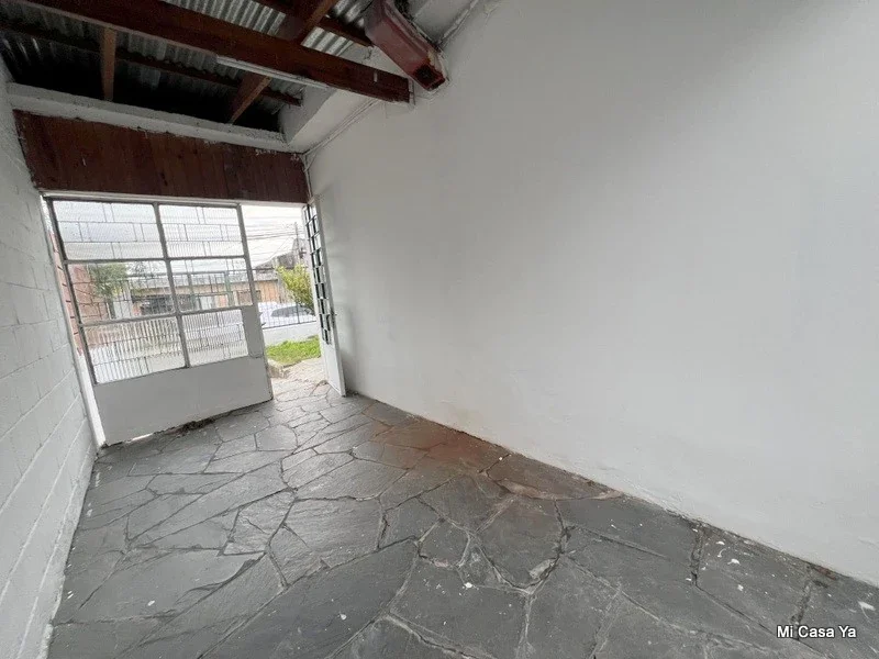 Alquiler monoambiente en Perez Castellanos luminoso ventilado sin gastos comunes - Imagen 5