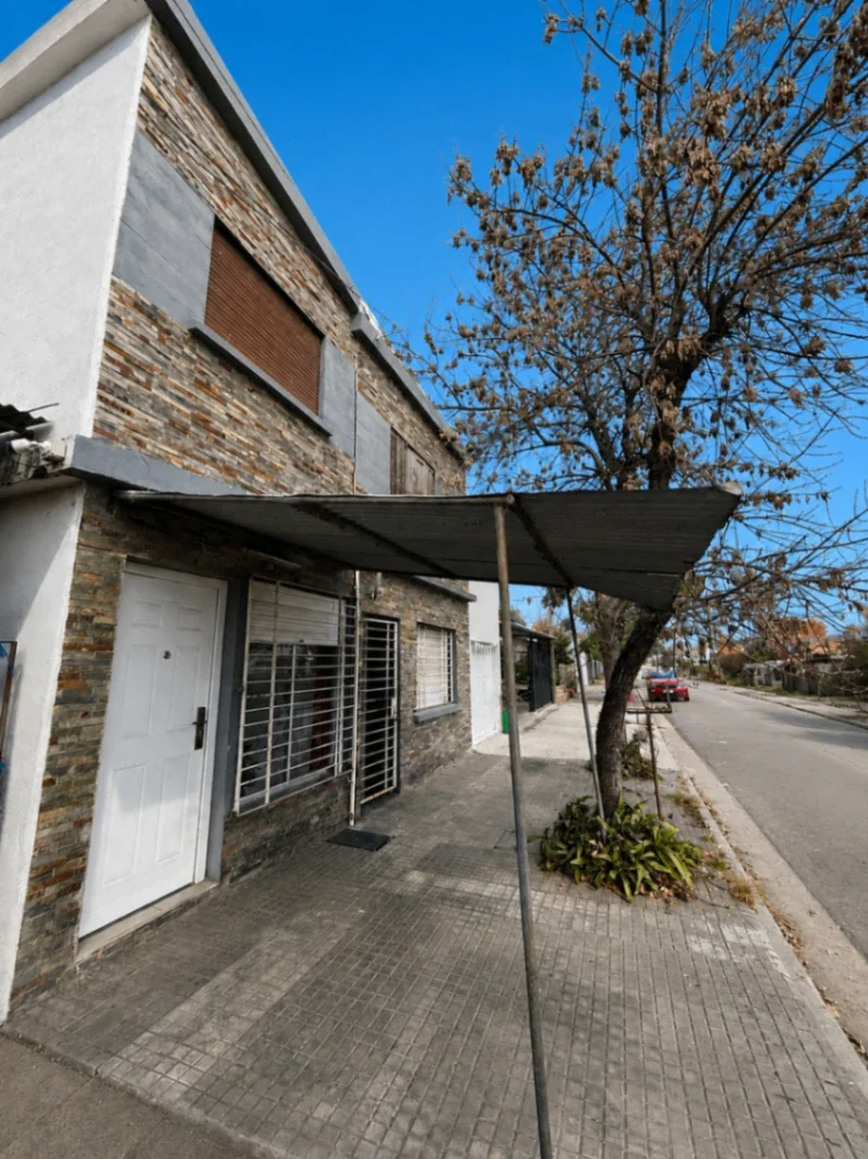 Casa en venta c/ cochera en Durazno - Imagen 3