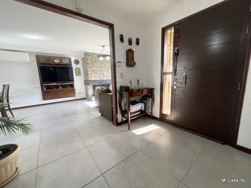 Alquiler de gran casa + monoambiente El Pinar Norte piscina jardin barbacoa deck - Imagen 4