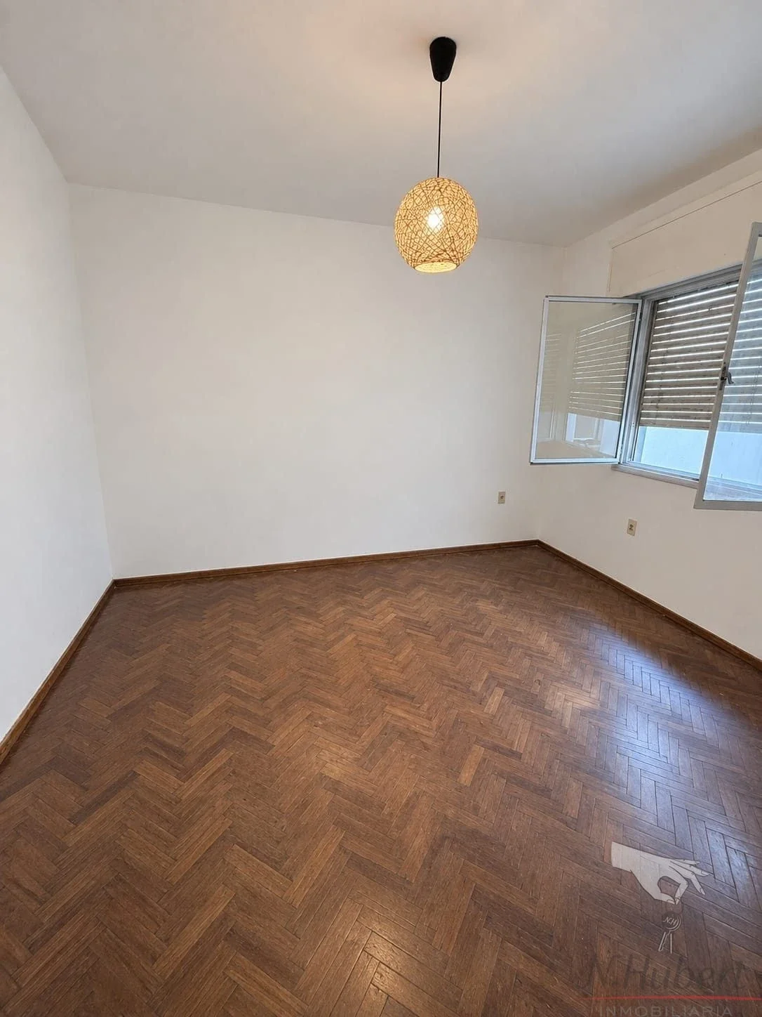 Apartamento en alquiler en Tres Cruces - Imagen 4