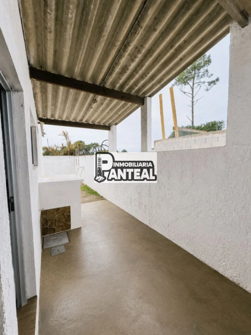 Casa en alquiler c/ cochera en La Paloma - Imagen 3