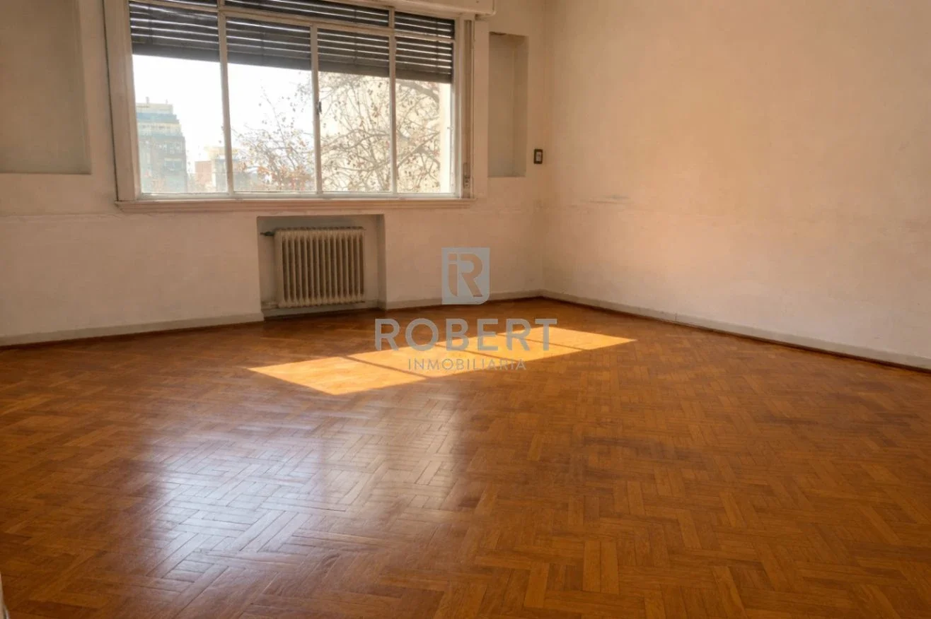 Apartamento en venta de 5 dormitorios en Centro - Imagen 3