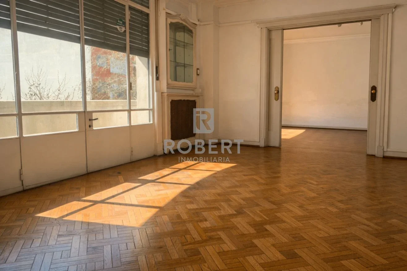 Apartamento en venta de 5 dormitorios en Centro - Imagen 1
