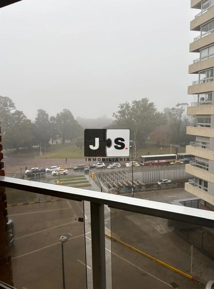 Apartamento en alquiler c/ cochera en Parque Batlle - Imagen 3
