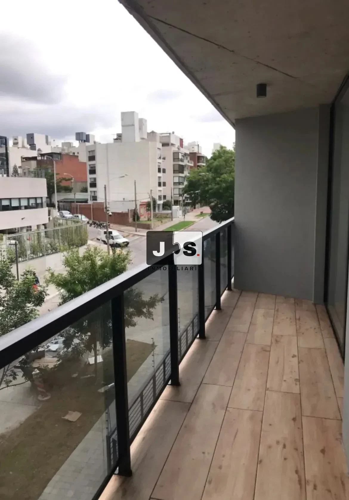 Alquilo apartamento 2 dormitorios Zona Puerto Buceo c/Cochera - Imagen 3