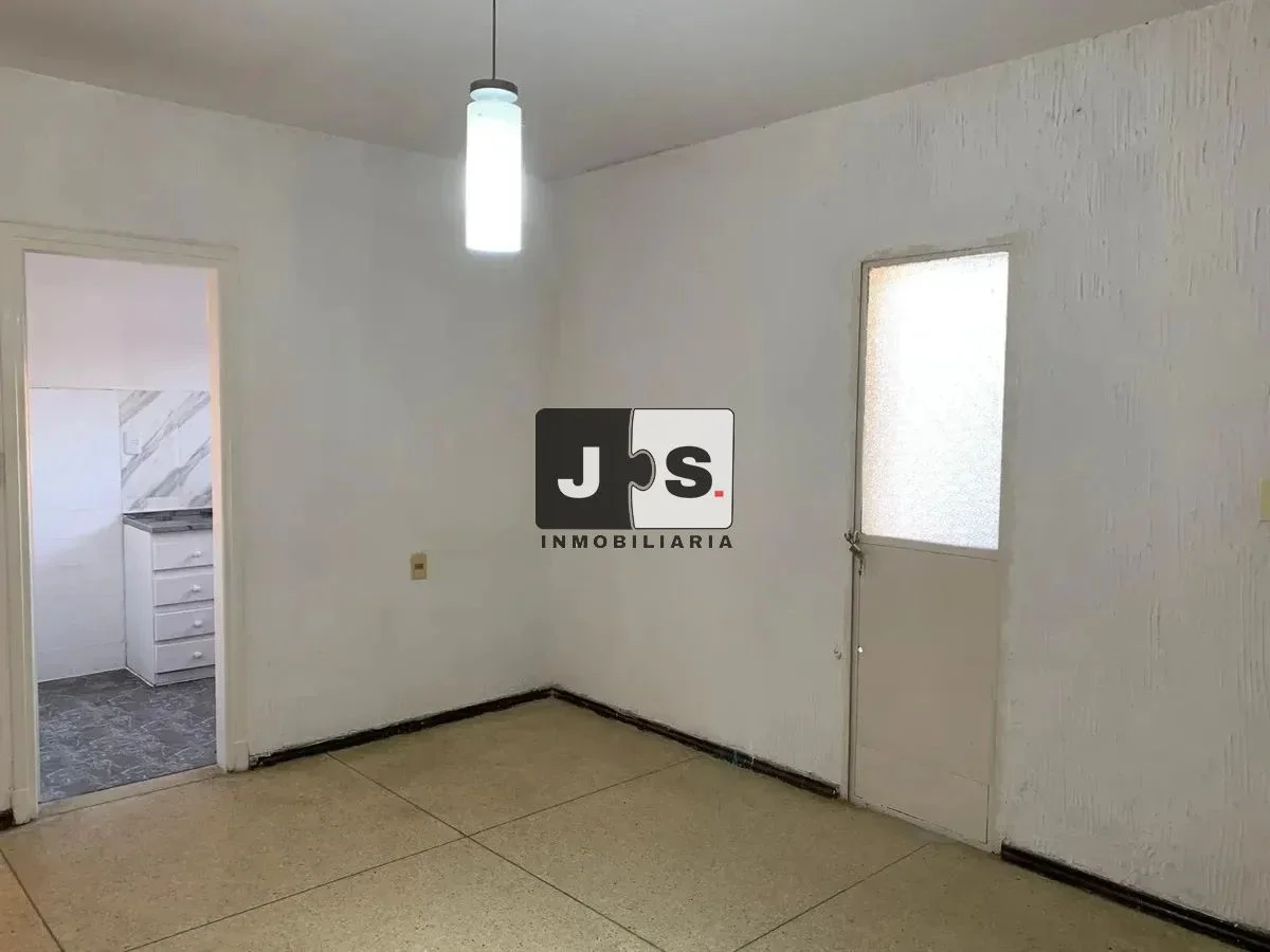 Alquilo Apartamento 1 dormitorio La Comercial - Imagen 2