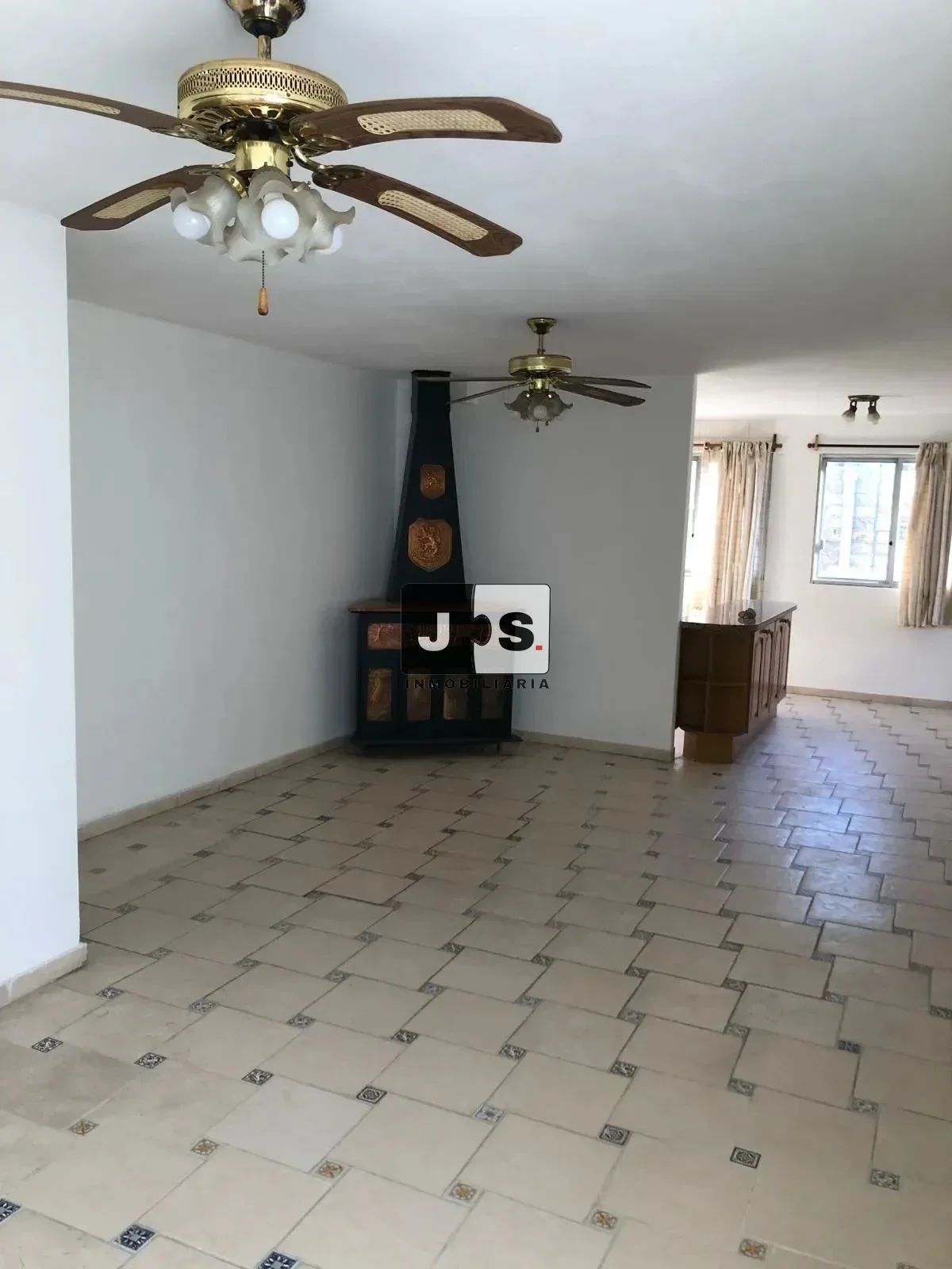 Alquilo Casa 4 dormitorios 3 baños con cochera en Malvin - Imagen 5