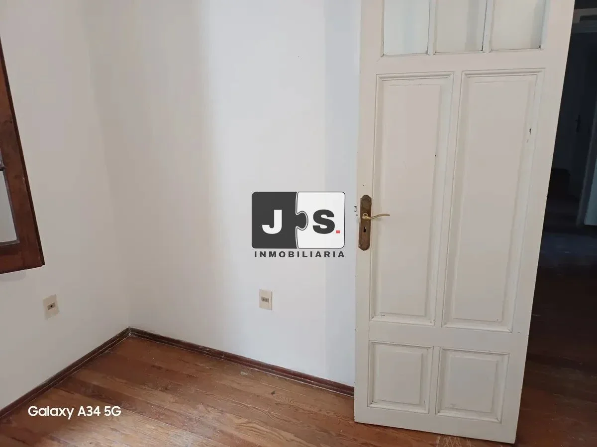 Alquilo Apartamento 2 dormitorios Cordón - Imagen 5