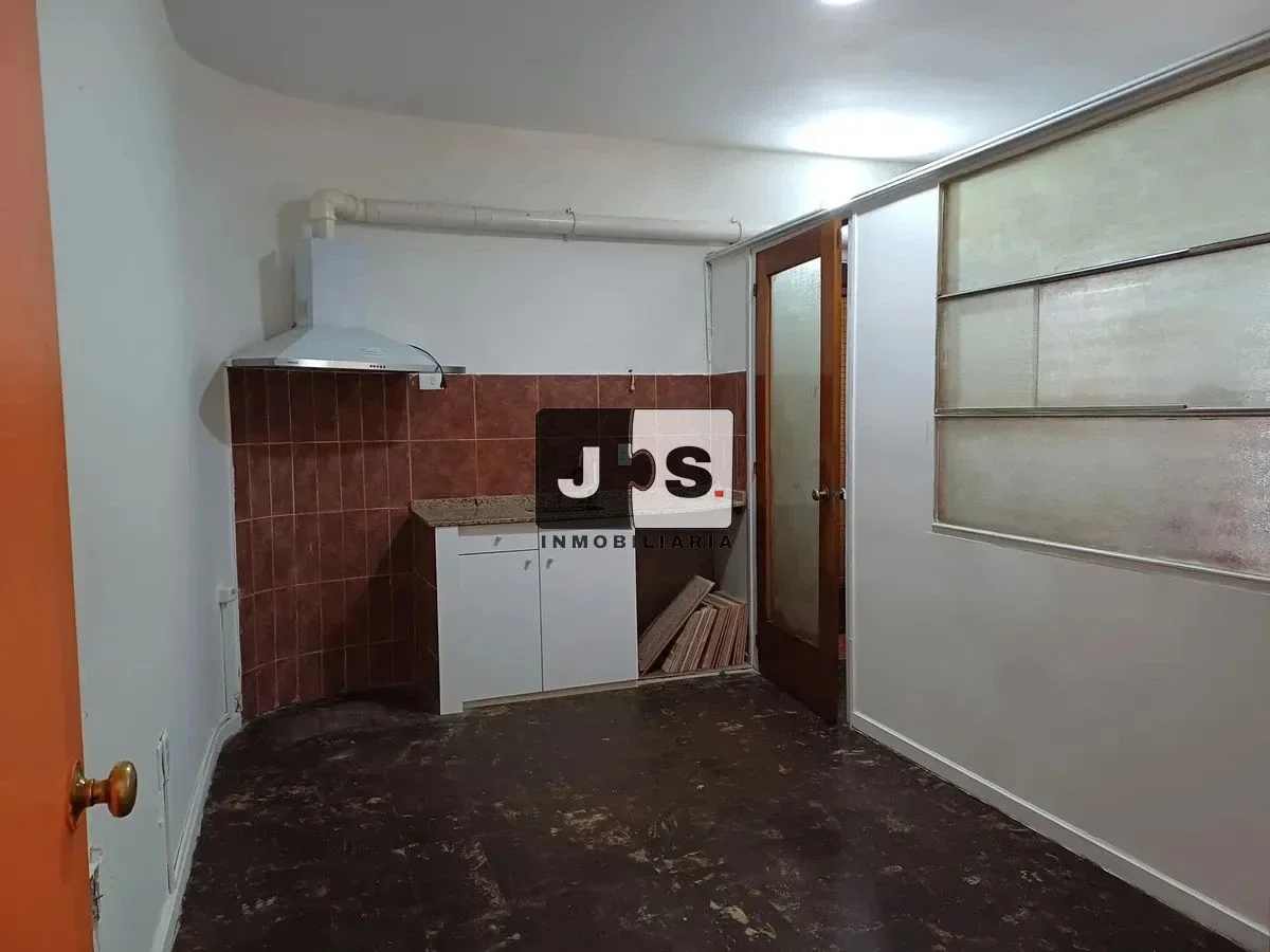 Apartamento en alquiler en Ciudad Vieja - Imagen 2