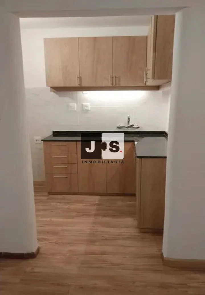 Apartamento 2 dormitorios alquiler en La Teja - Imagen 1