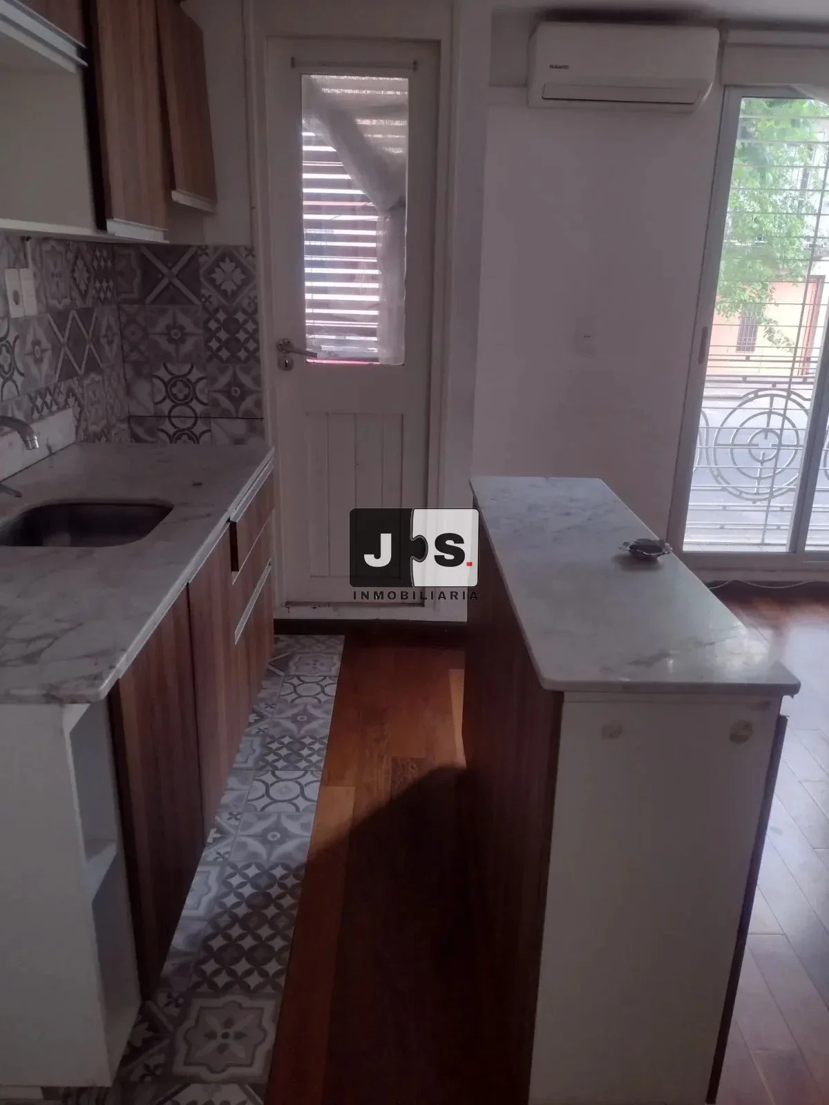 Vendo apartamento 1 dormitorio cochera en Cordón - Imagen 4
