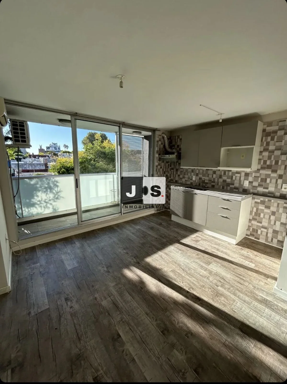 Apartamento en alquiler c/ cochera en La Blanqueada - Imagen 3