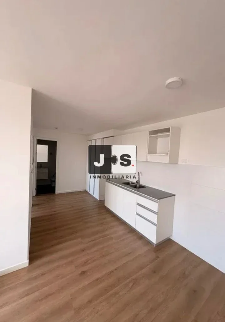 Apartamento en alquiler 2 dormitorios c/ cochera en Buceo - Imagen 5