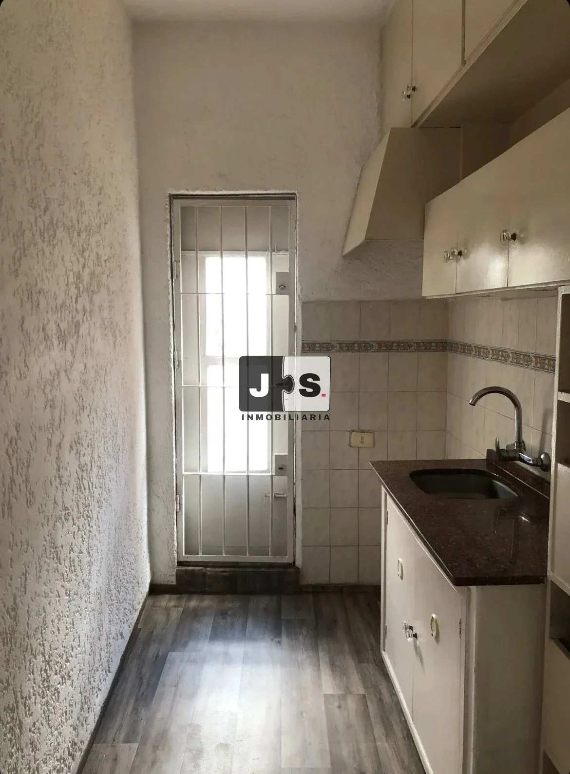 Alquilo Apartamento 1 dormitorio con parrillero Parque Batlle - Imagen 3