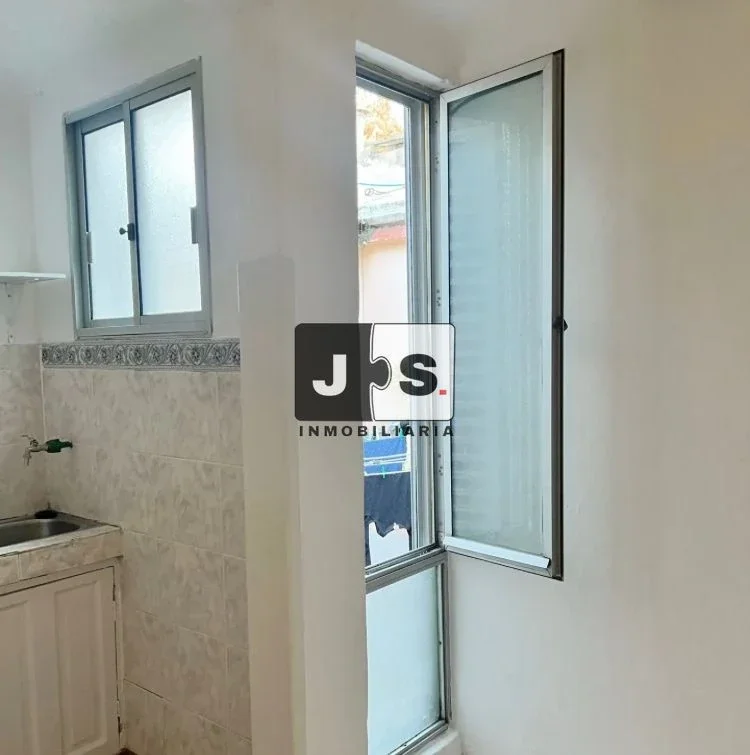 Apartamento en alquiler en Centro - Imagen 4