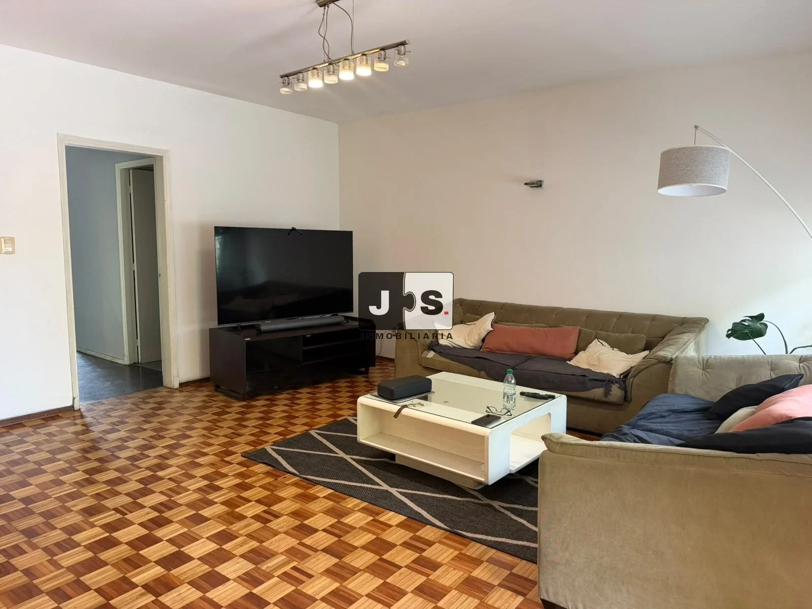 Casa PH en venta en La Blanqueada | 4 dormitorios, jardín, patio y garaje - Imagen 3