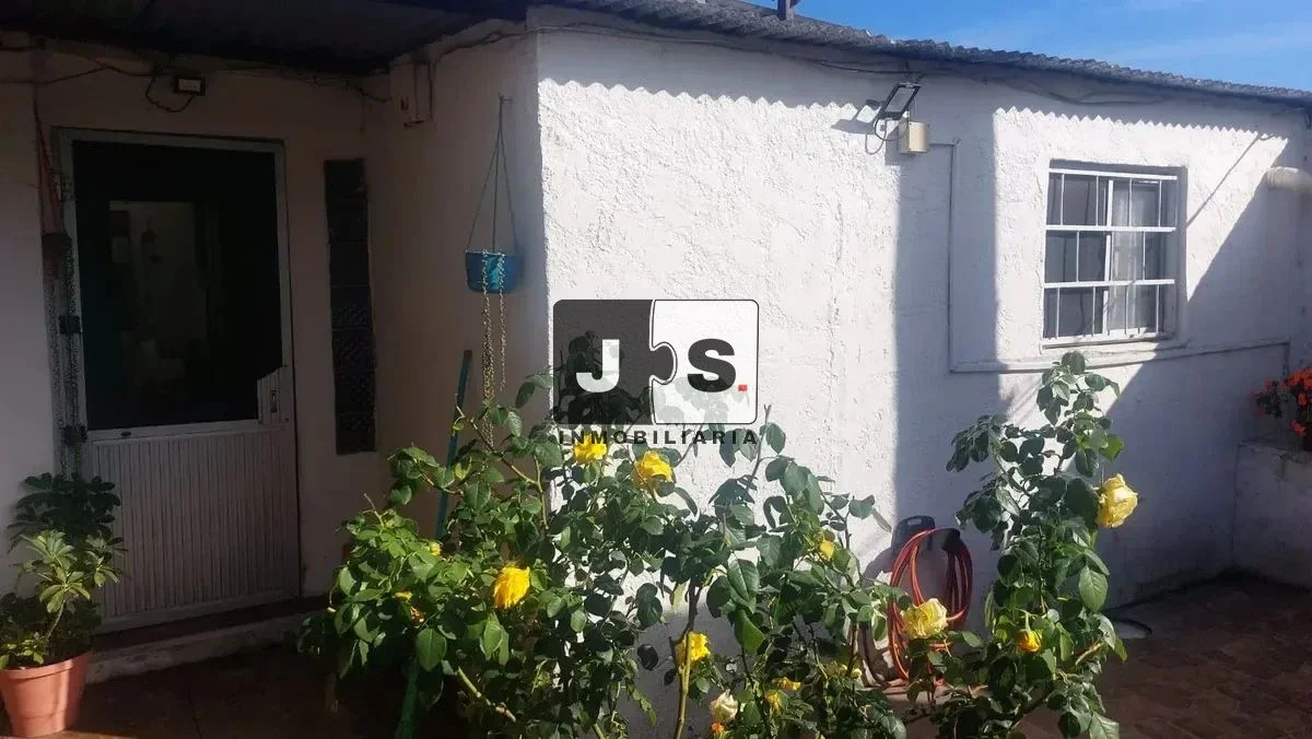 Casa en venta c/ cochera en La Teja - Imagen 2
