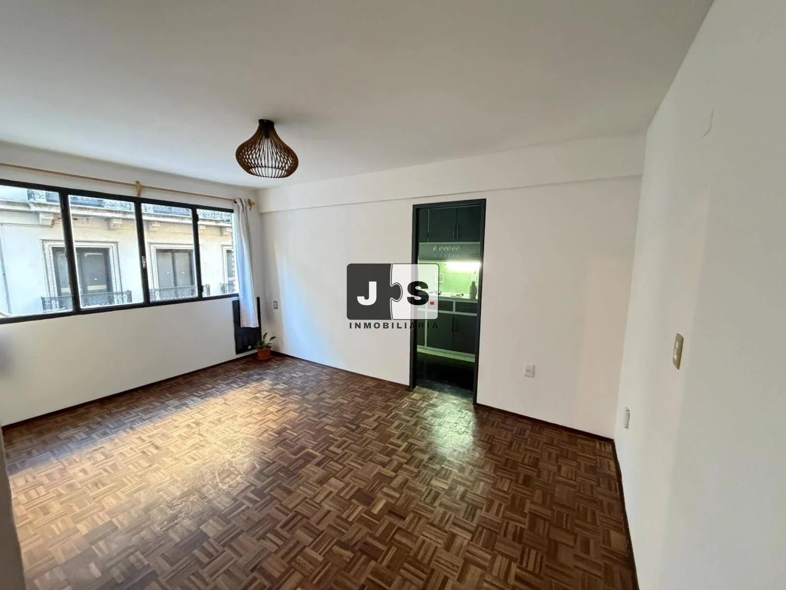 Apartamento en alquiler en Ciudad Vieja - Imagen 2