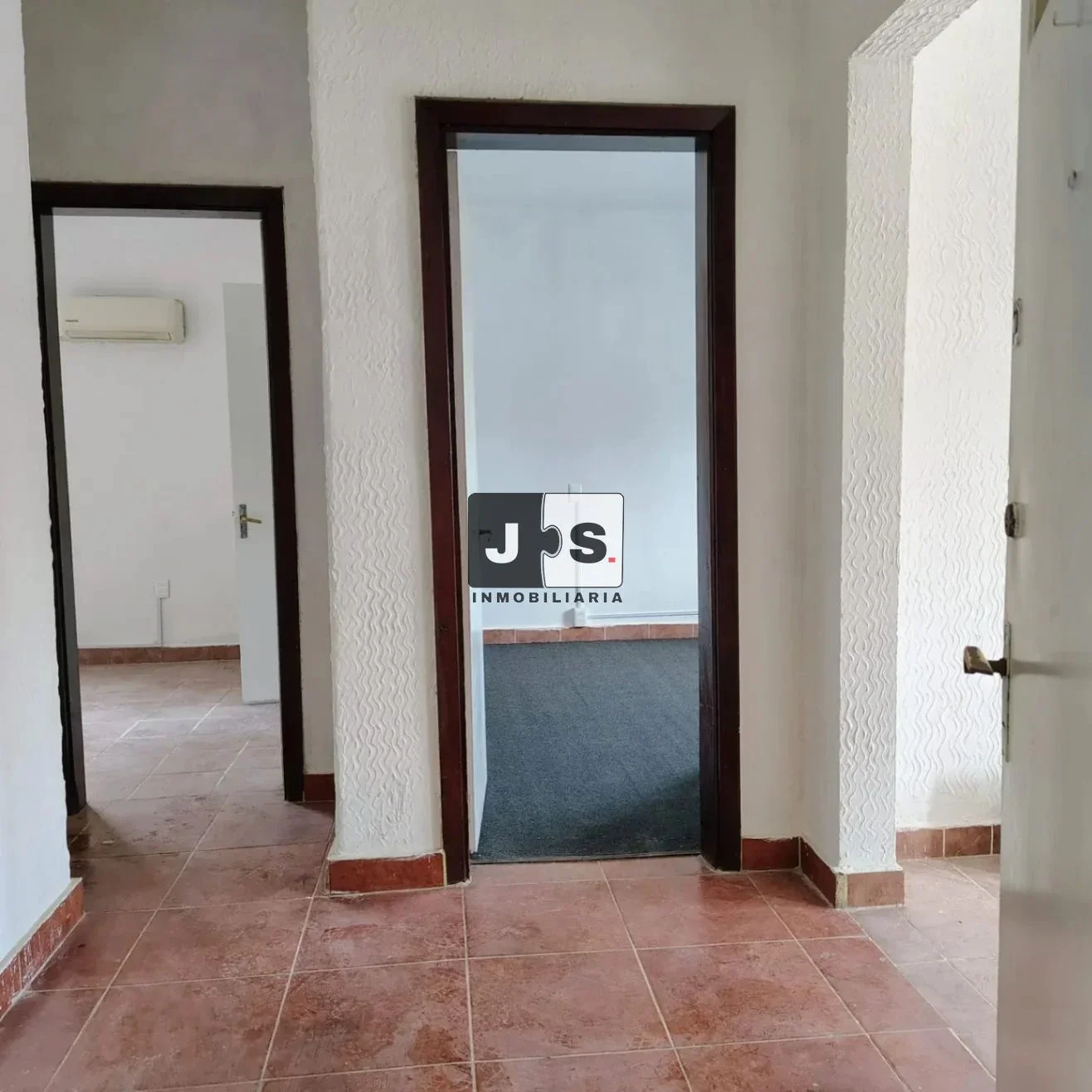 Alquilo Apartamento 2 dormitorios con garaje La Blanqueada - Imagen 1