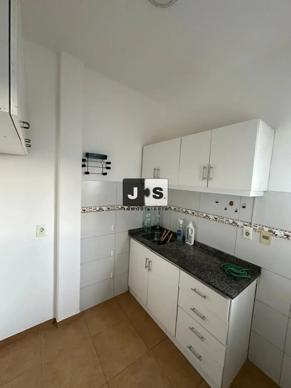 Alquilo Apartamento 2 dormitorios Malvin - Imagen 5