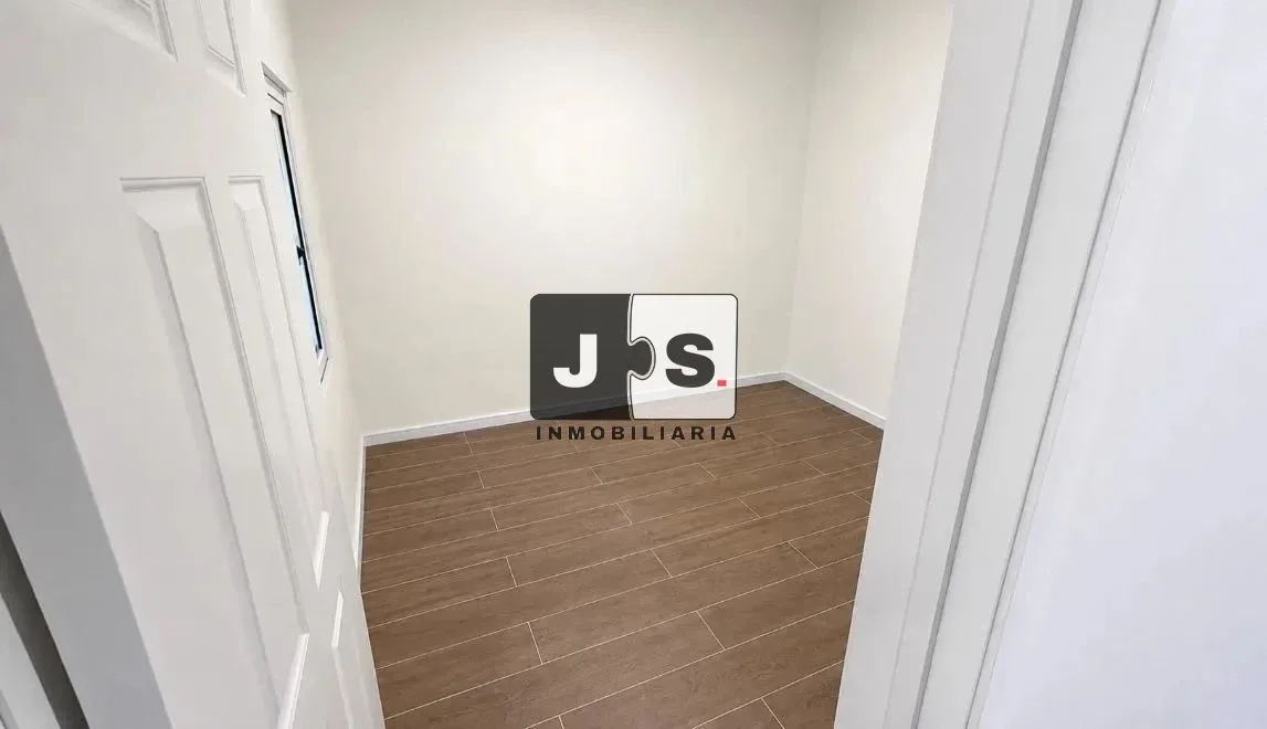 Alquilo Apartamento 2 dormitorios sin gastos comunes Tres Cruces - Imagen 4