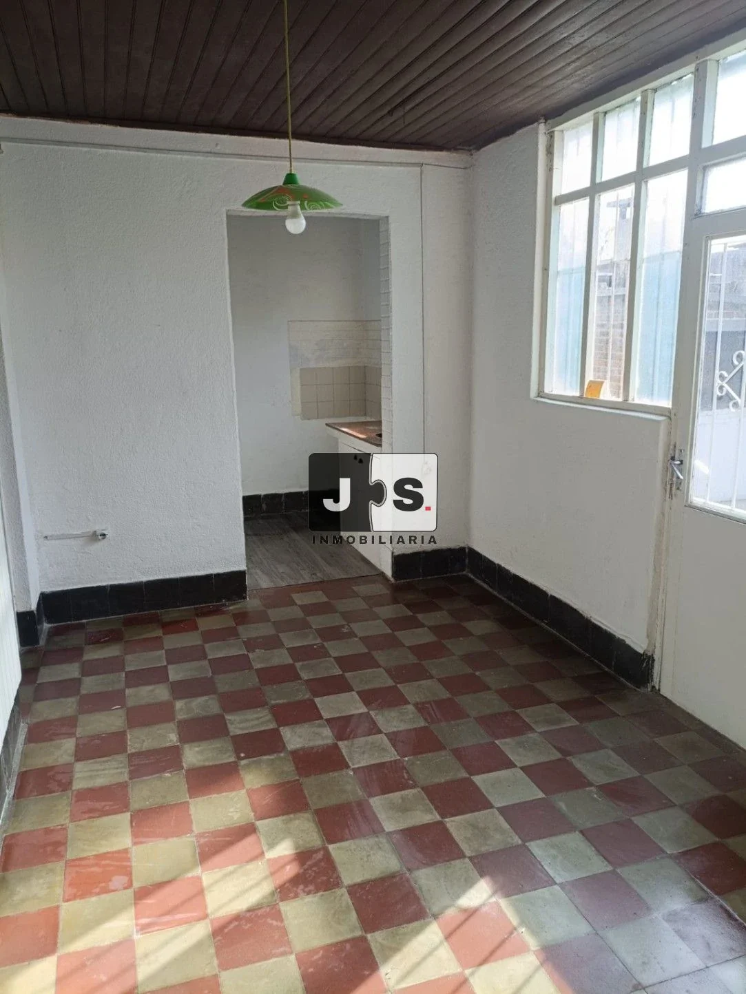 Alquilo Casa 2 dormitorios Barrio Prado - Imagen 3