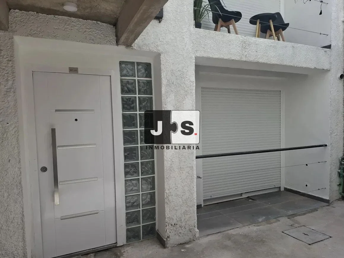 Apartamento en alquiler en Centro - Imagen 2
