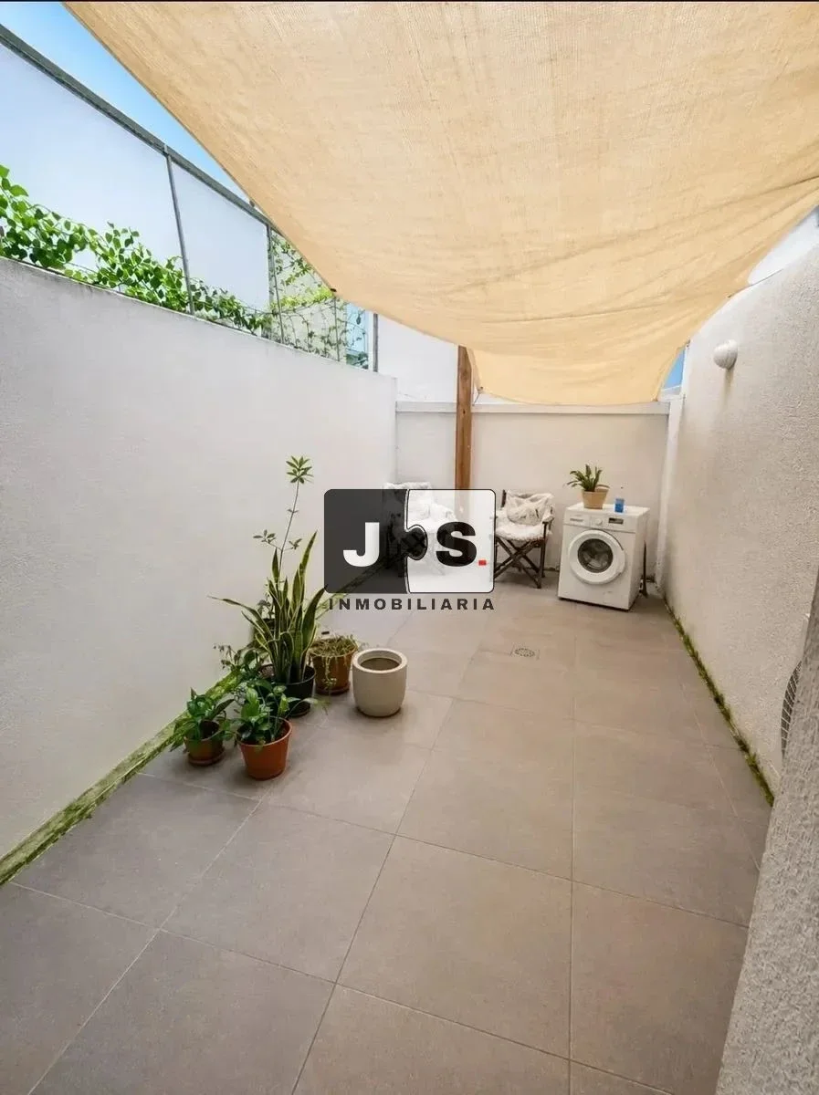 Alquilo Apartamento con patio y balcon Pocitos - Imagen 2