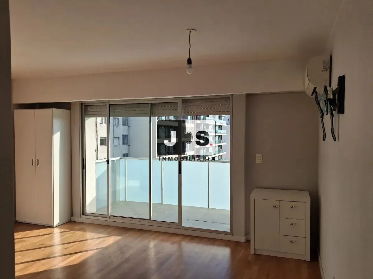 Apartamento en alquiler en Parque Rodó - Imagen 1