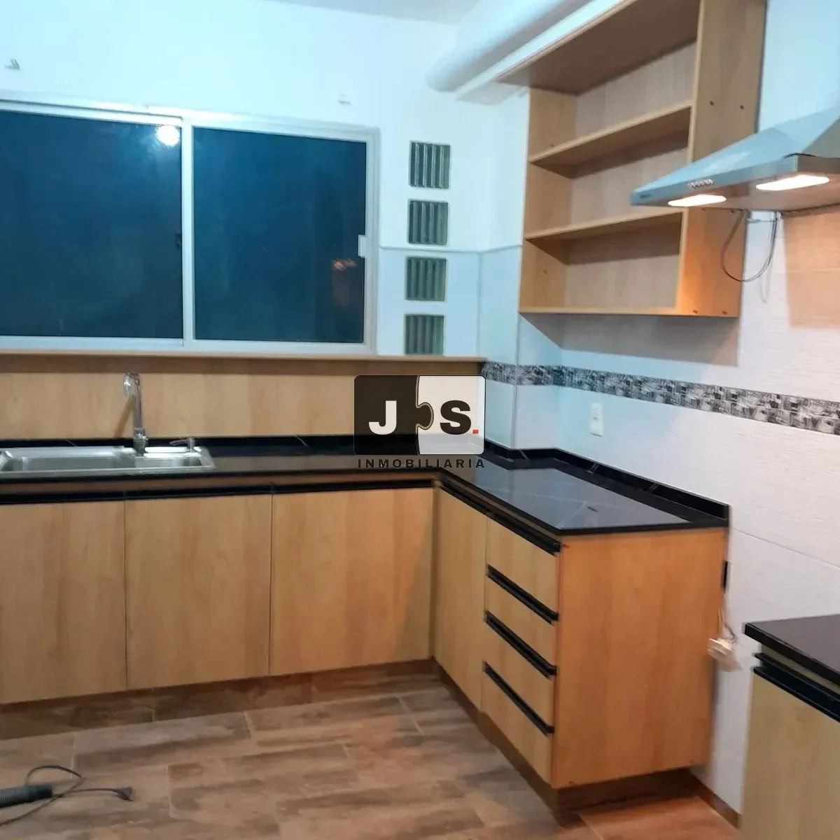 Alquilo apartamento 3 dormitorios Barrio Centro - Imagen 4
