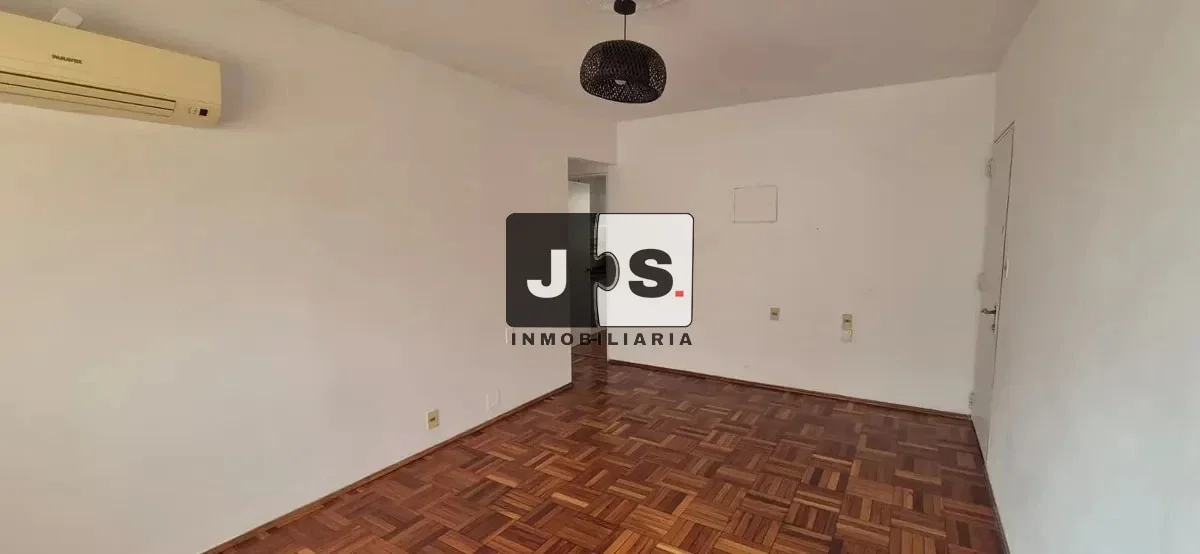 Alquilo Apartamento 3 dormitorios Centro - Imagen 1