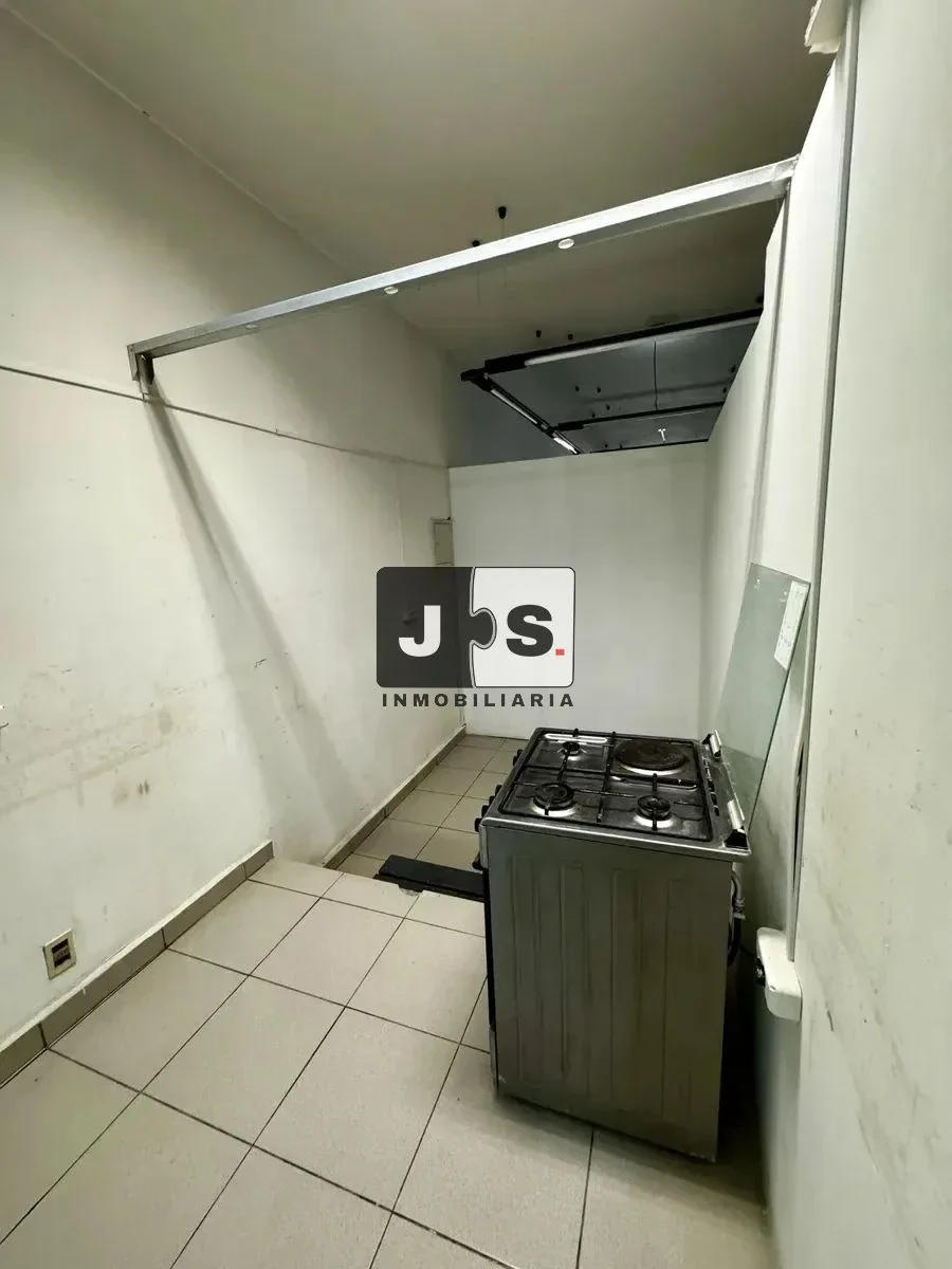 Local Comercial en alquiler ubicado en Centro - Imagen 4